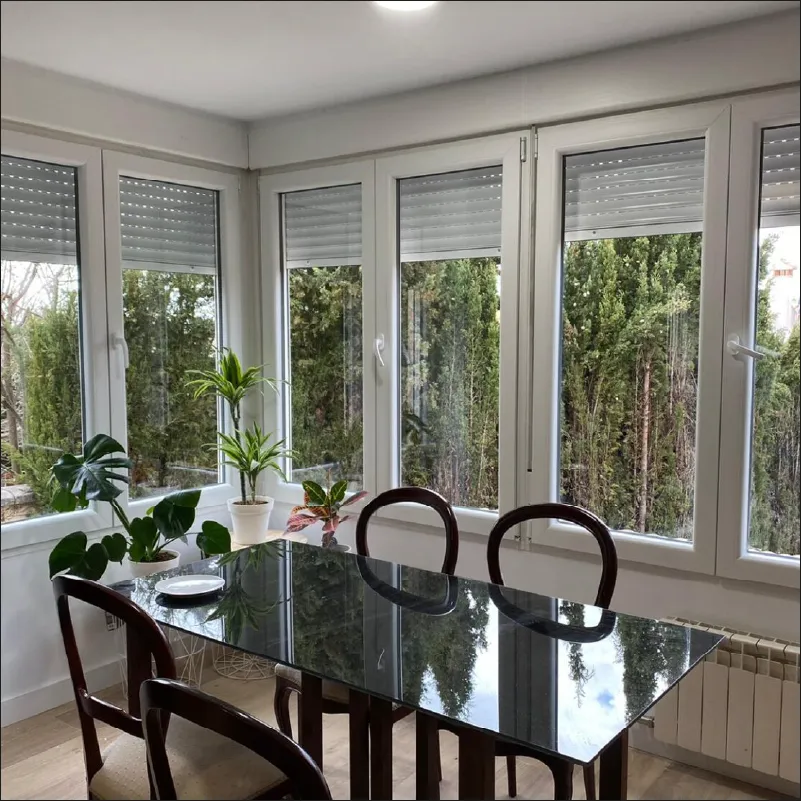 Échantillon de finition 3 pour fenêtre PVC